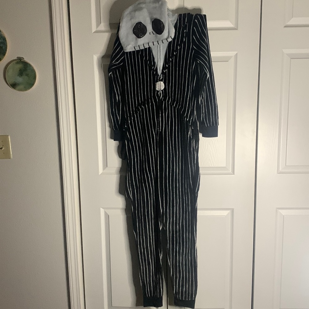 Jack skellington onesie w/ pockets womens